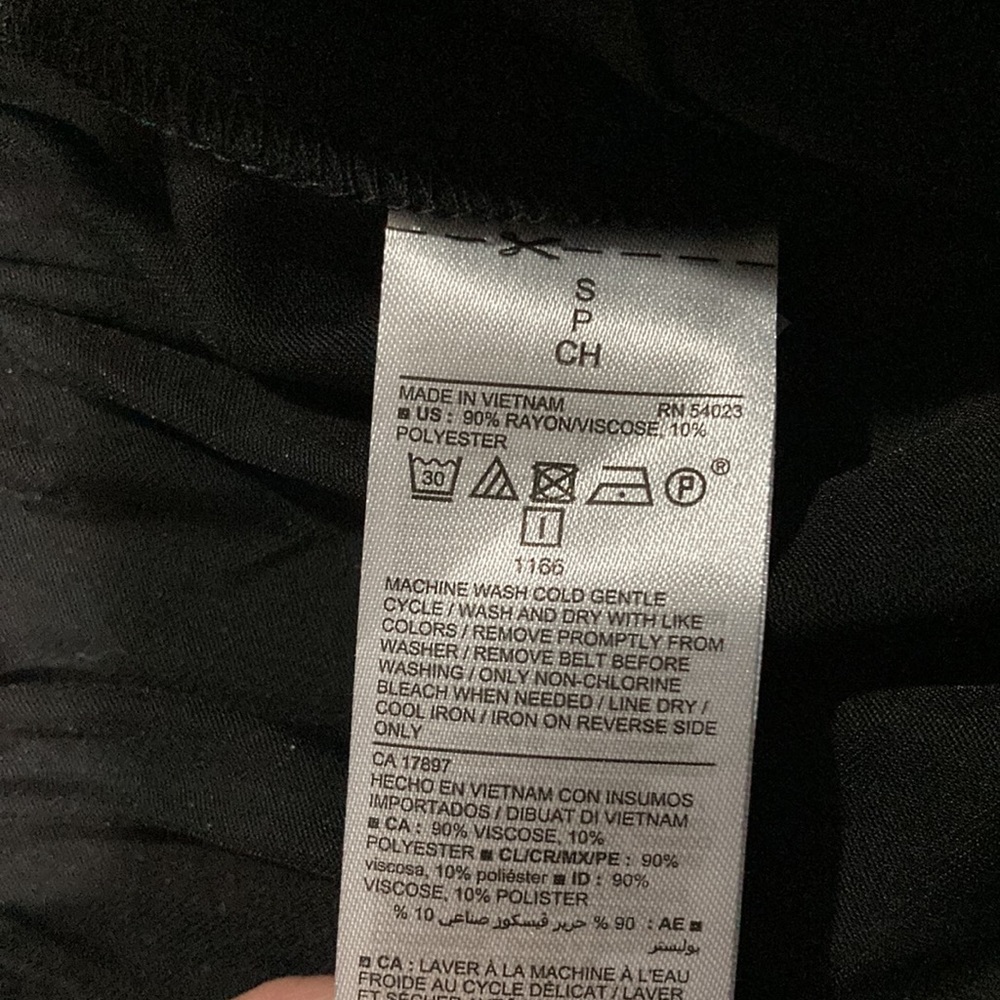 🆕 Black Flare Skirt - Picture 7 of 8